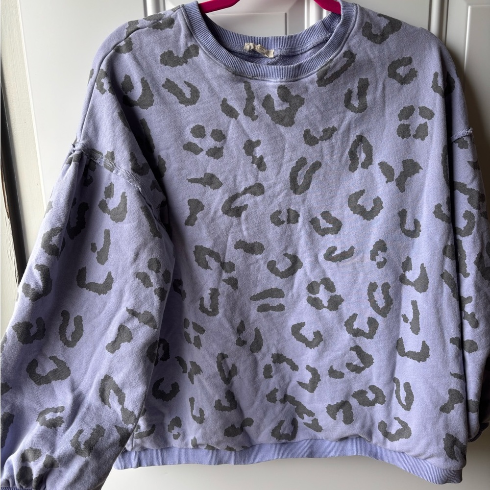 Easel Lavender Sweatshirt with Gray Cheetah Pattern